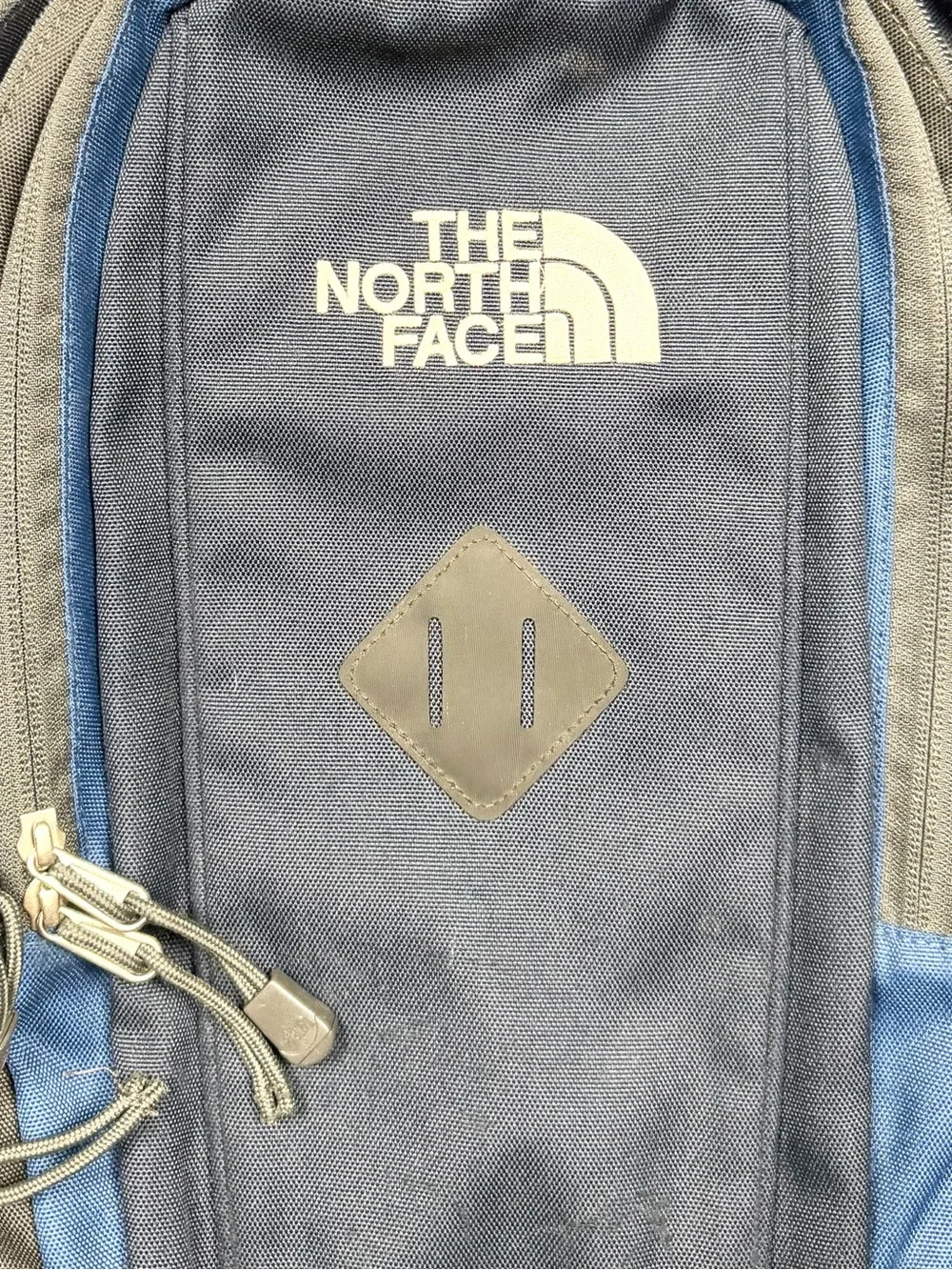 The North Face Mentor Backpack Navy Blue Laptop Hiking Travel Daypack